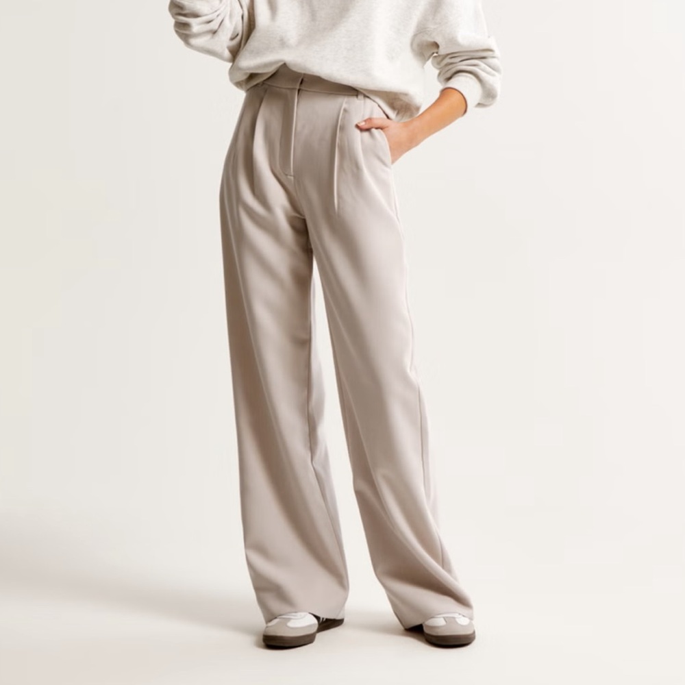 Taupe Abercrombie sloane tailored pants in 33 Short